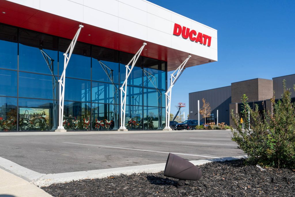 GRP_DSC07562_half_web