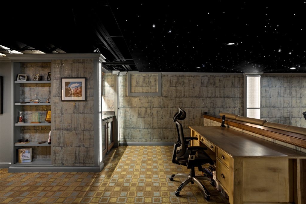 12-web-or-mls-503-round-hill-rd