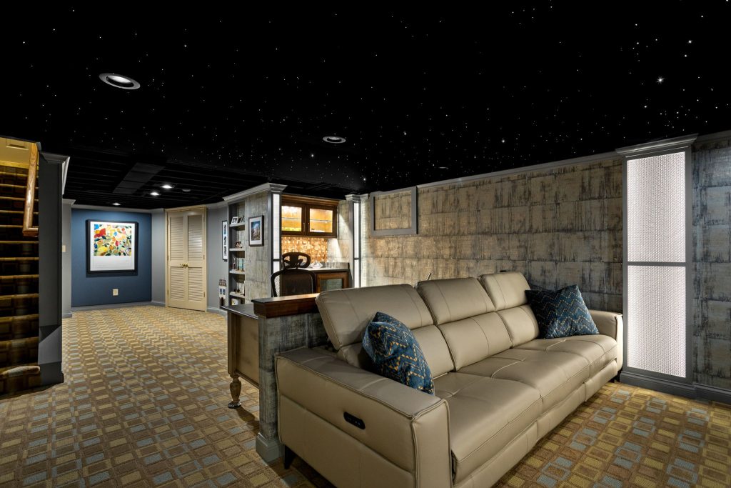 15-web-or-mls-503-round-hill-rd