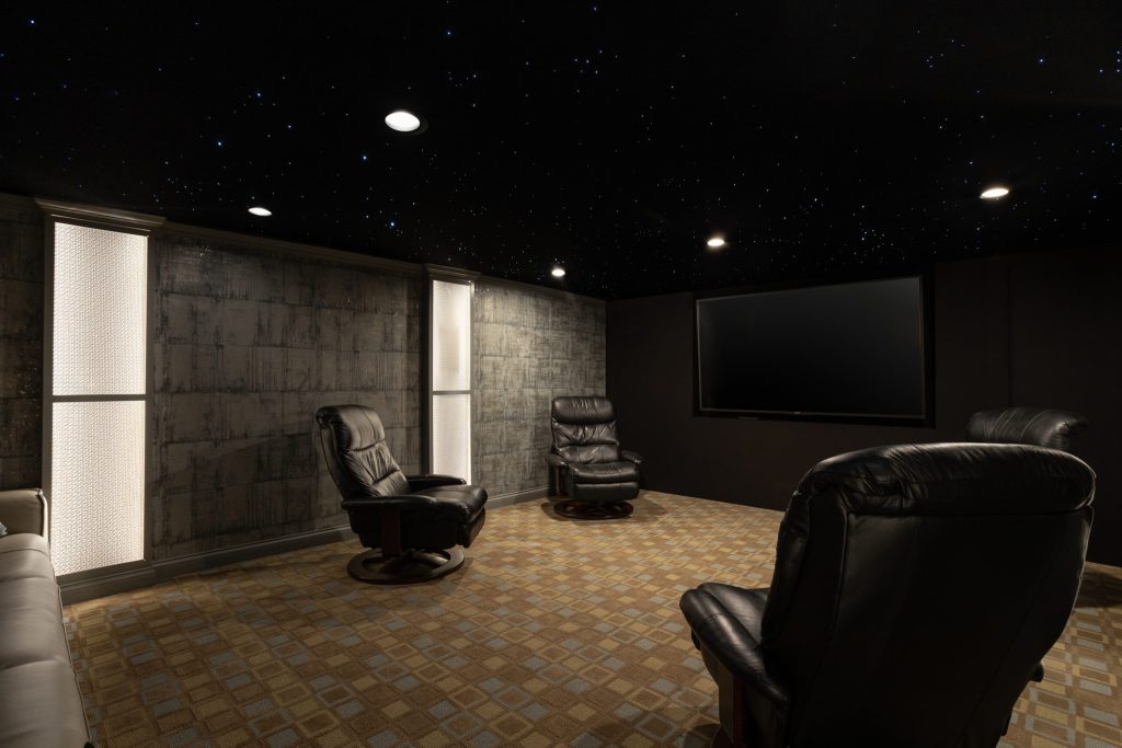 3-web-or-mls-503-round-hill-rd